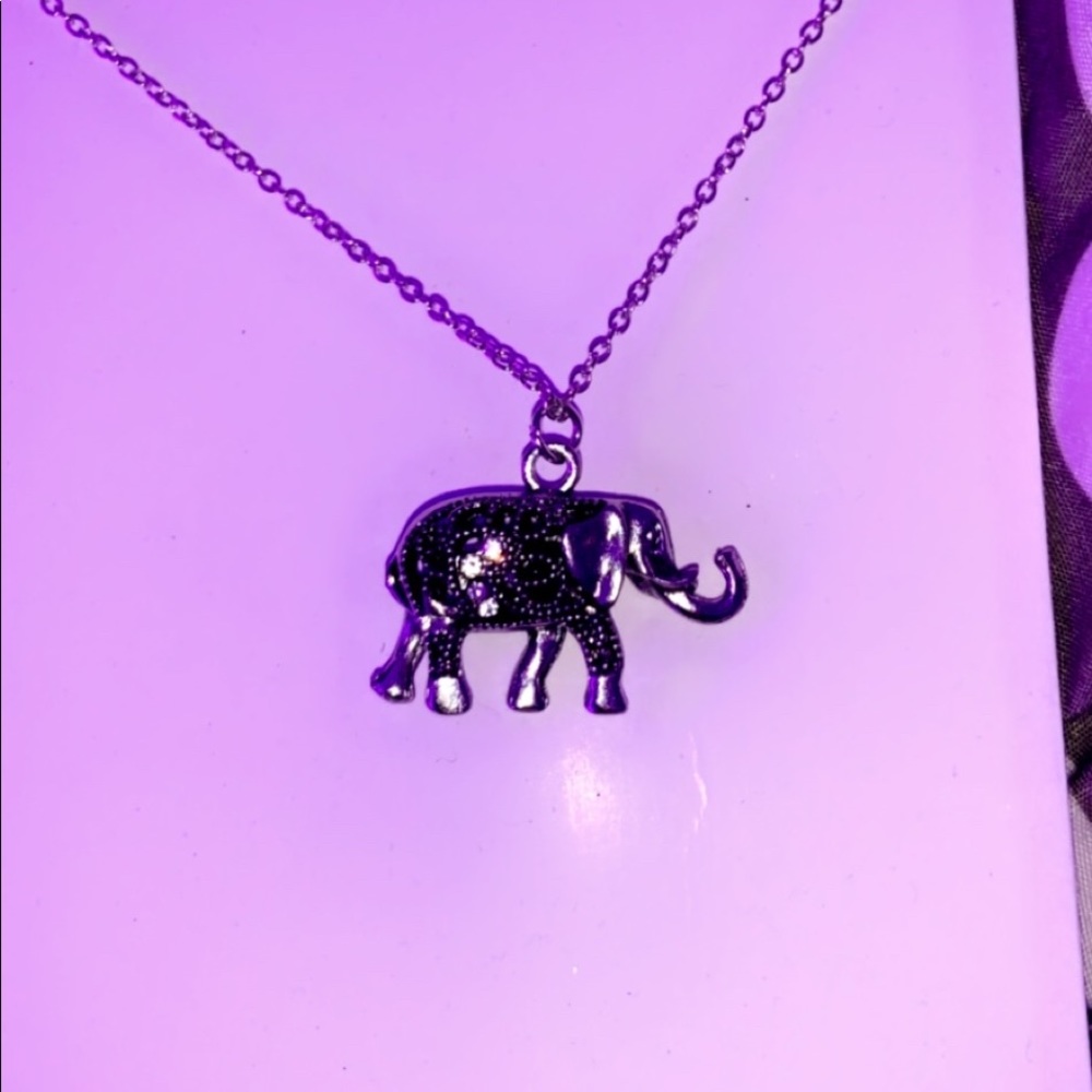elephant necklace